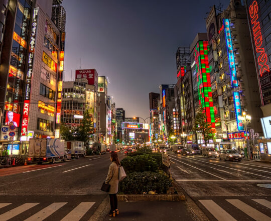Shinjuku, Tokyo - Left Ahead Photography