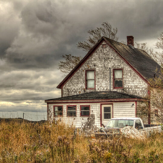 “Coastal Processes 2” - Abandoned farmhouse in Nova Scotia, Canada - Left Ahead Photography (leftahead.ca) Rurex | Urbex | Landscapes | Streets