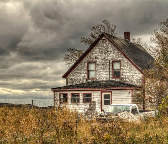 “Coastal Processes 2” - Abandoned farmhouse in Nova Scotia, Canada - Left Ahead Photography (leftahead.ca) Rurex | Urbex | Landscapes | Streets